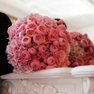 Bouquet of pink garden roses and garden spray Sparkling Roses